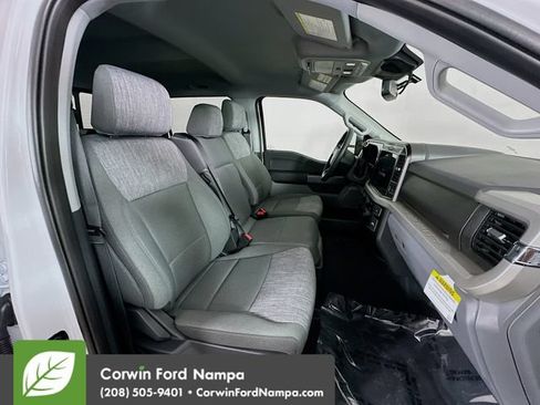 New 2026 Ford F250 XLT w/ XLT Premium Package AWD/4WD image 27