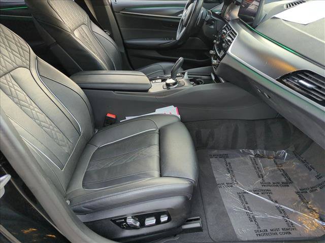 Used 2023 BMW 540i w/ Executive Package RWD image 21