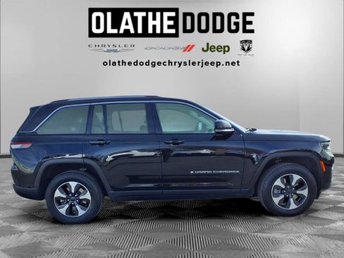 Used 2024 Jeep Grand Cherokee Limited 4xe image 35