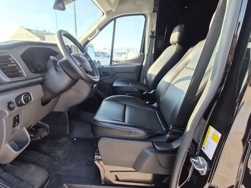 Used 2025 Ford Transit 250 148 Medium Roof RWD image 7