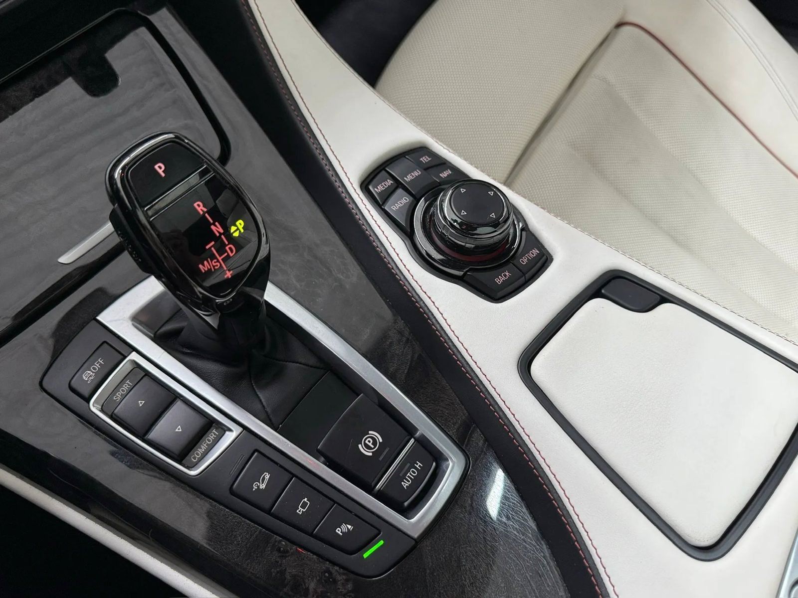 Used 2014 BMW 650i Gran Coupe xDrive AWD/4WD image 28