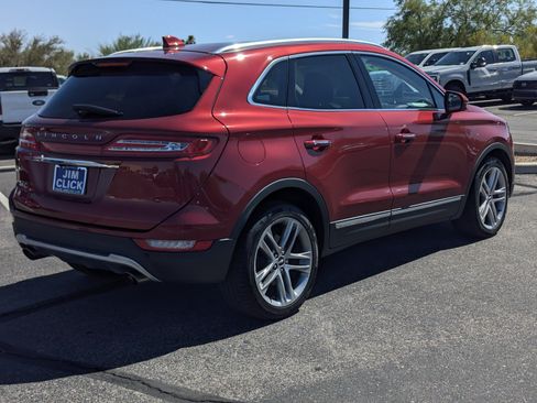 Used 2019 Lincoln MKC Reserve w/ MKC Climate Package AWD/4WD image 2