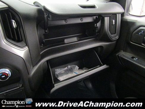 Certified 2024 GMC Sierra 1500 Pro w/ Pro Value Package image 38