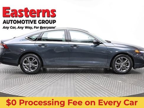 Used 2023 Honda Accord EX image 4