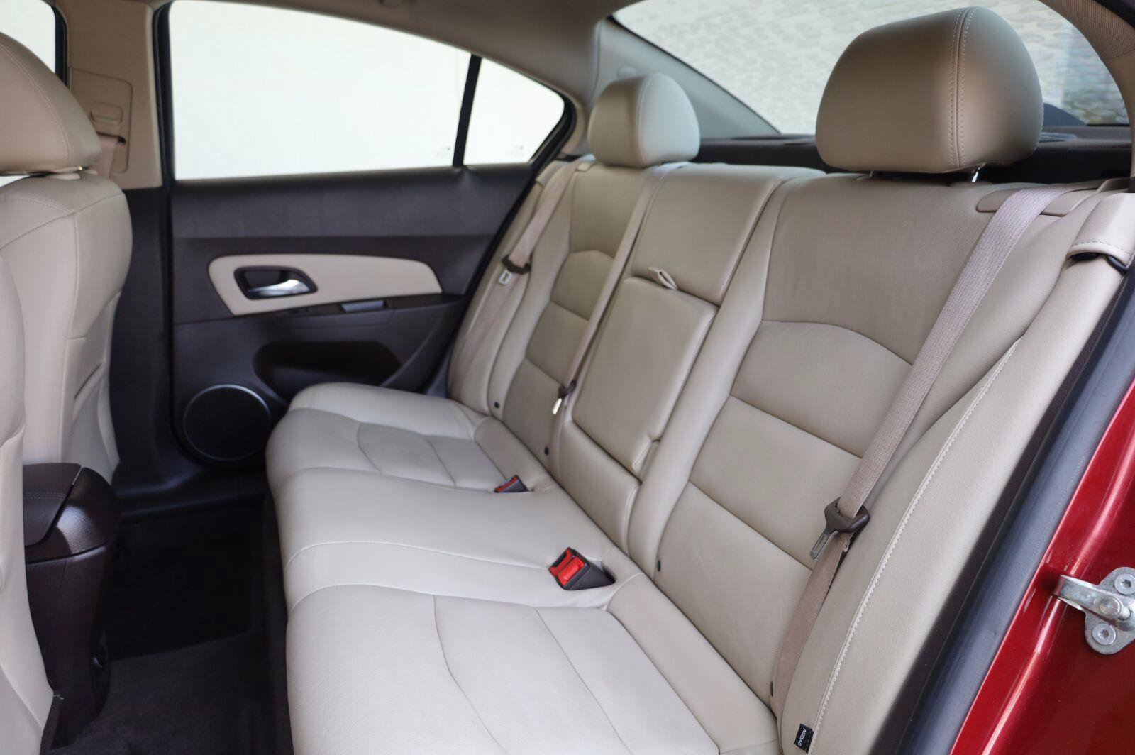Used 2014 Chevrolet Cruze LTZ w/ Sun, Sound and Sport Package FWD image 22