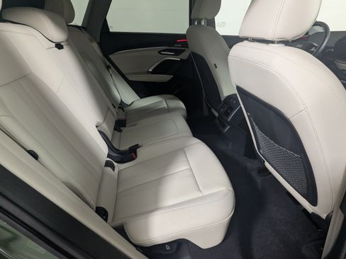 Certified 2025 Audi Q5 Premium w/ Premium Plus AWD/4WD image 23