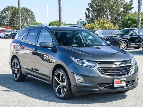 Used 2020 Chevrolet Equinox LT FWD image 3