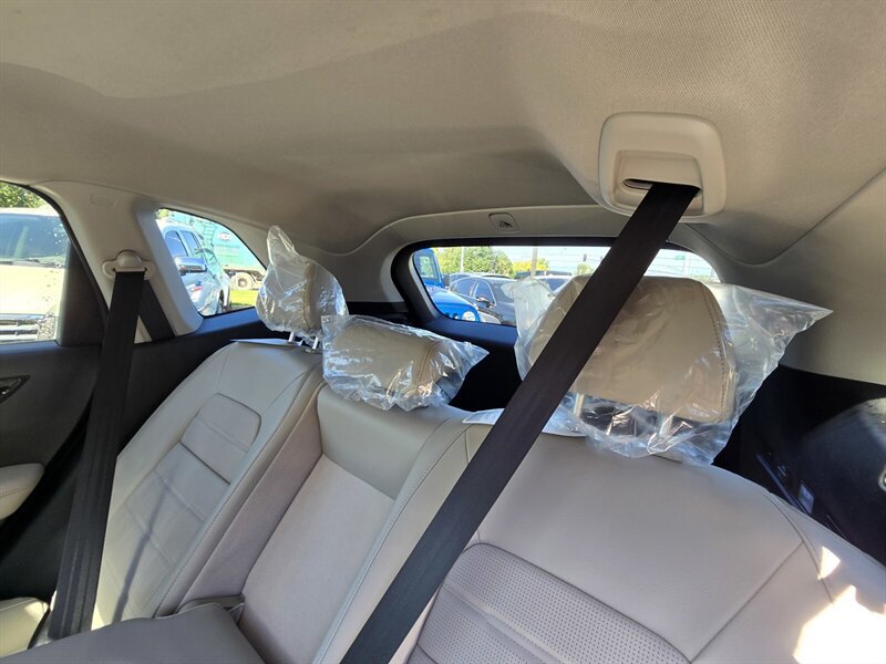 Used 2026 Honda CR-V EX-L image 31