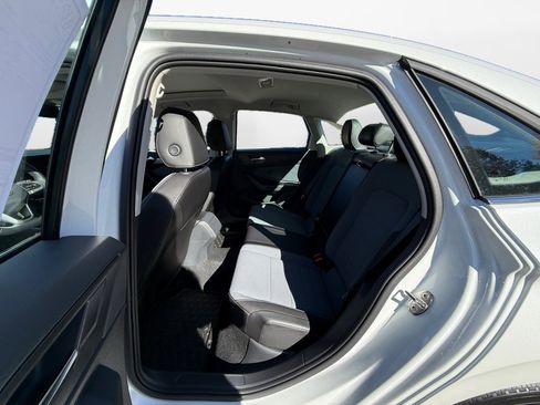 New 2026 Volkswagen Jetta SE image 13