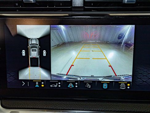 Used 2023 GMC Sierra 1500 Denali w/ Denali Reserve Package image 17