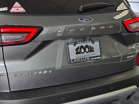 Used 2024 Ford Escape Platinum image 13