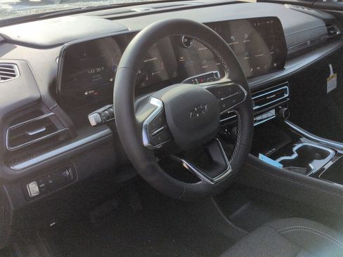 New 2026 Chevrolet Traverse LT w/ Midnight/Sport Edition image 69