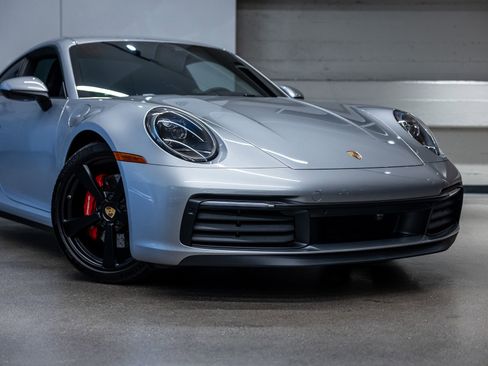Certified 2024 Porsche 911 Carrera 4S w/ Premium Package AWD/4WD image 16