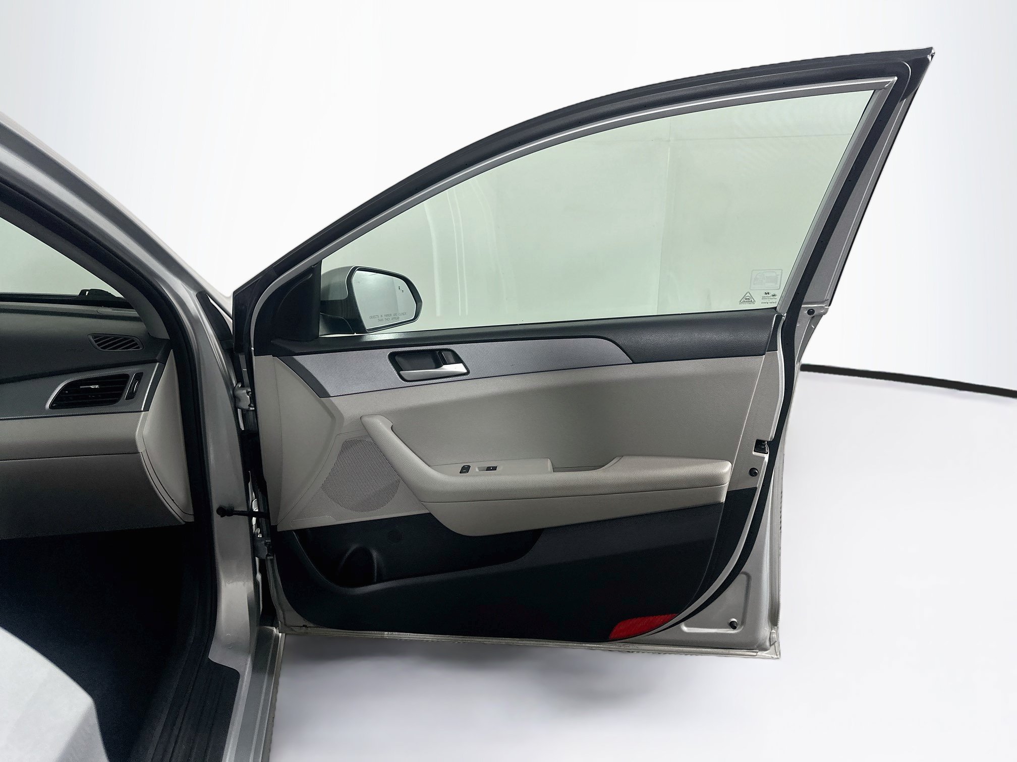 Used 2018 Hyundai Sonata SE FWD image 30