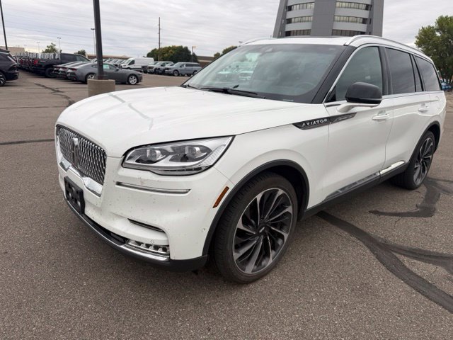 Used 2020 Lincoln Aviator Reserve w/ Equipment Group 202A AWD/4WD image 6