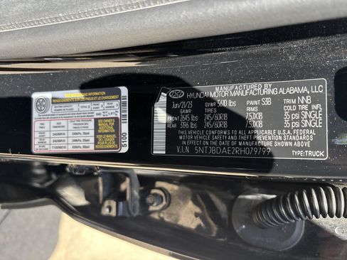 Used 2024 Hyundai Santa Cruz SEL AWD/4WD image 32