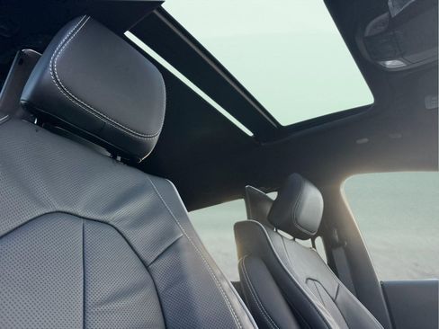 New 2026 Chrysler Pacifica Limited image 19