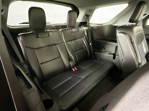 Certified 2021 Ford Explorer Limited w/ Hybrid Equipment Group 310A image 29