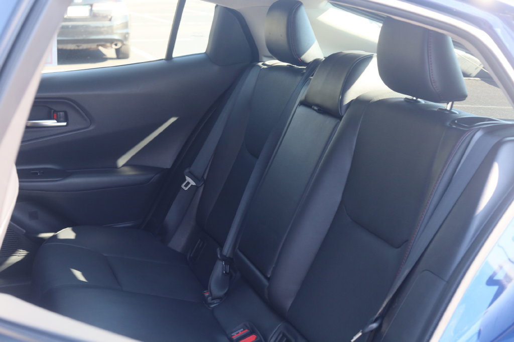 Used 2024 Toyota Prius Prime FWD image 23