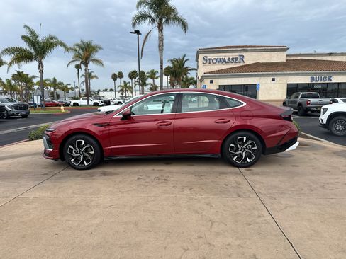 Used 2024 Hyundai Sonata SEL FWD image 8