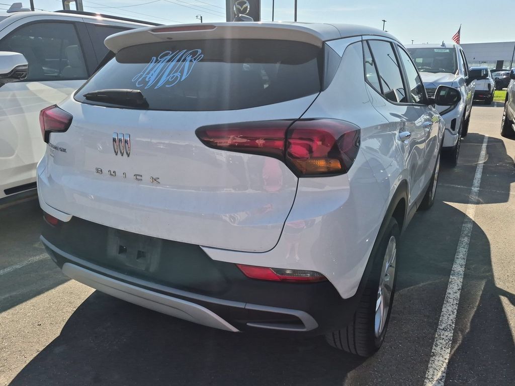 Used 2024 Buick Encore GX Preferred FWD image 9
