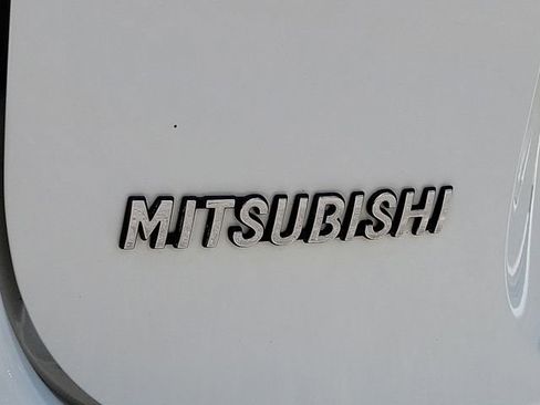 Used 2016 Mitsubishi i ES image 27
