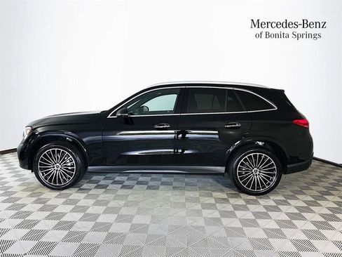 Used 2026 Mercedes-Benz GLC 300 image 4