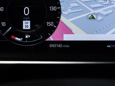 Used 2019 Land Rover Range Rover Sport HSE AWD/4WD image 21