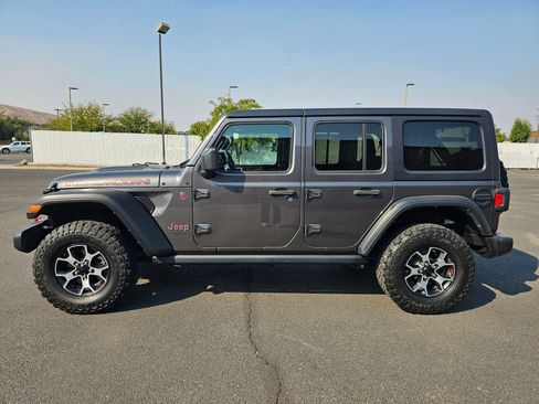 Used 2021 Jeep Wrangler Unlimited Rubicon image 3