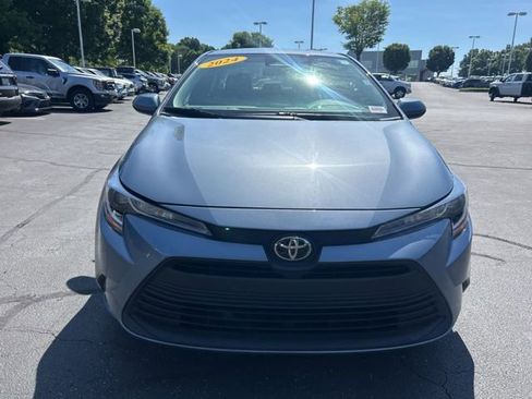 Used 2024 Toyota Corolla LE FWD image 2