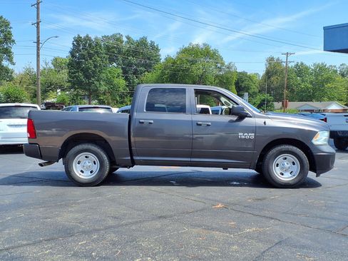 Used 2017 RAM 1500 Tradesman w/ Popular Equipment Group RWD image 2