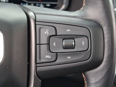 Used 2022 GMC Yukon AT4 image 24