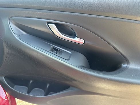 Used 2018 Hyundai Elantra GT w/ Style Package 02 image 35