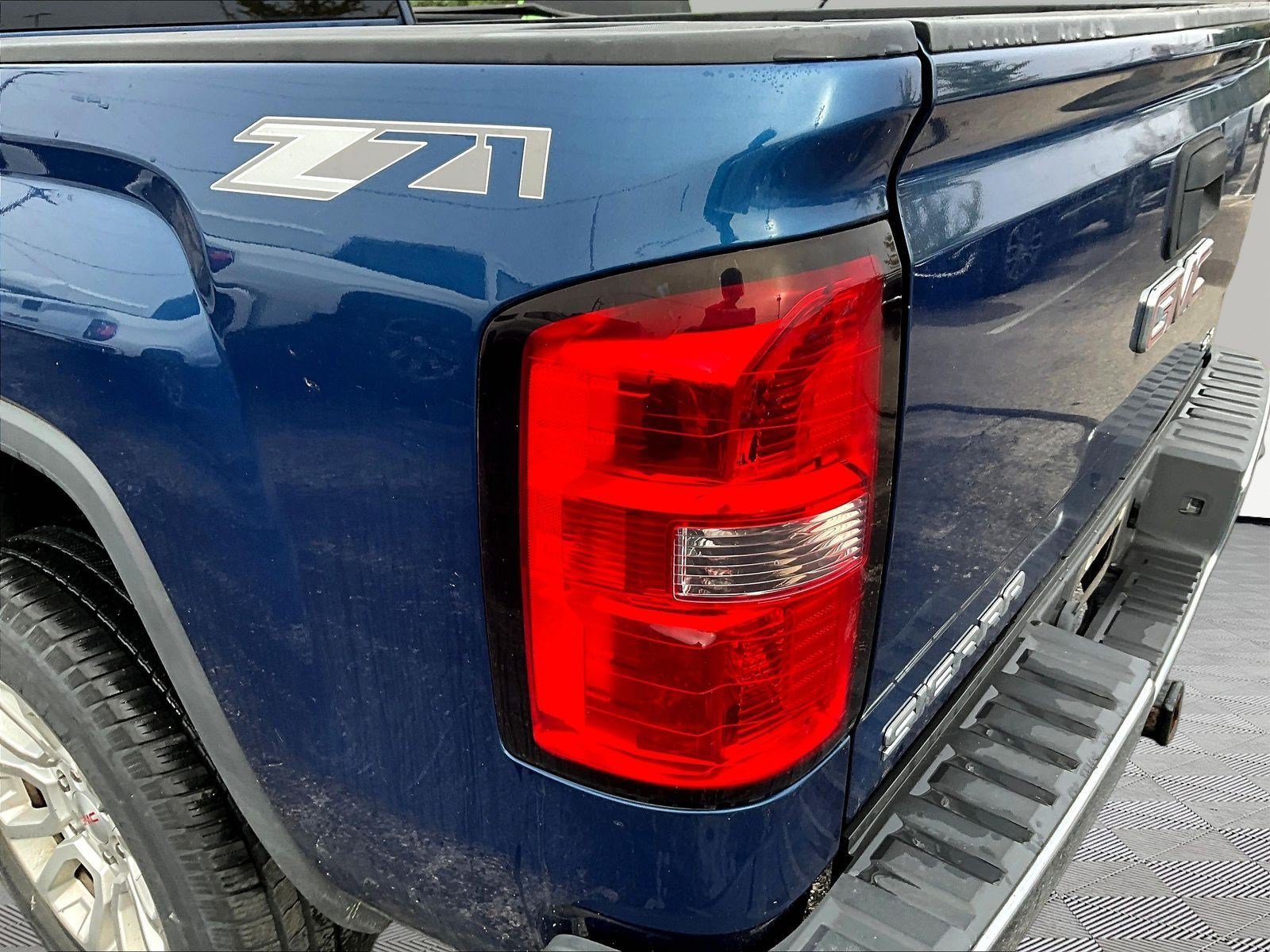 Used 2017 GMC Sierra 1500 SLE w/ SLE Value Package AWD/4WD image 23