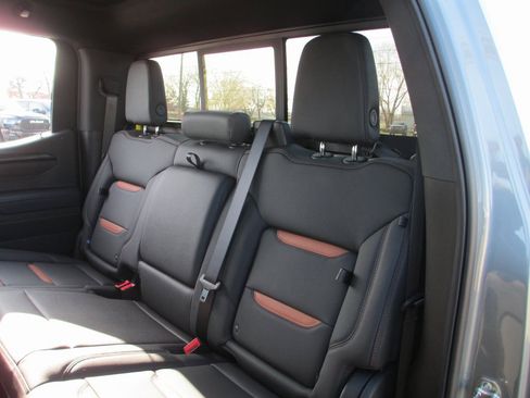 New 2026 GMC Sierra 1500 AT4 image 12