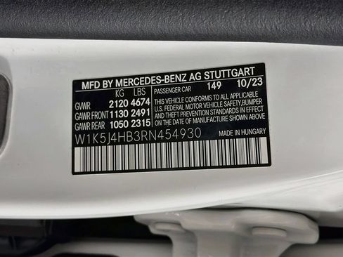 Used 2024 Mercedes-Benz CLA 250 4MATIC w/ AMG Night Package image 31