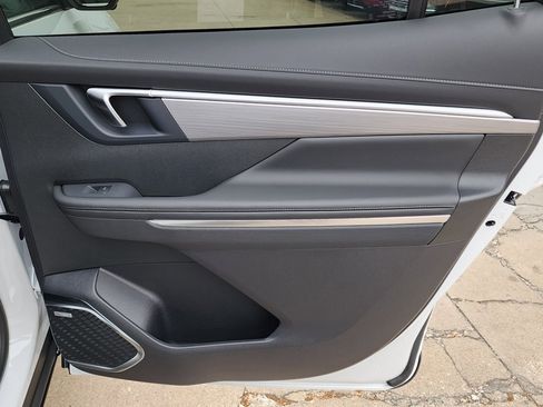 New 2026 Buick Enclave Preferred image 42