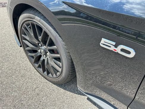 Used 2023 Ford Mustang GT Premium w/ GT Performance Package RWD image 7