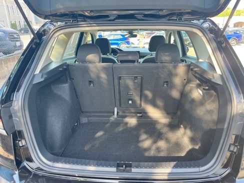 Used 2025 Volkswagen Taos S image 29