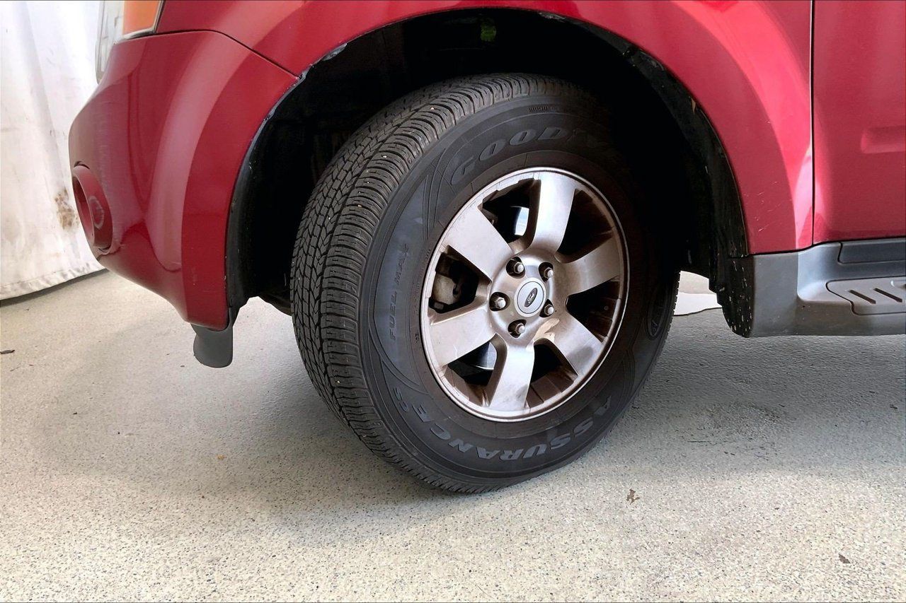 Used 2012 Ford Escape Limited FWD image 20
