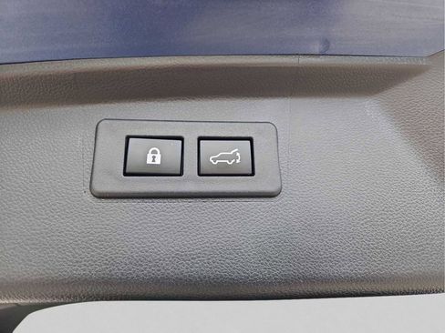Used 2022 Subaru Outback Limited AWD/4WD image 37
