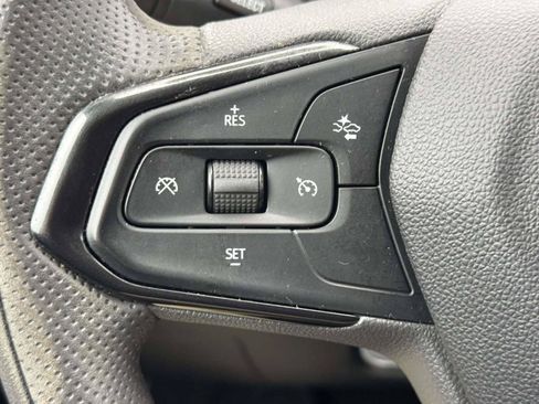 Used 2024 Chevrolet Trax LS FWD image 19