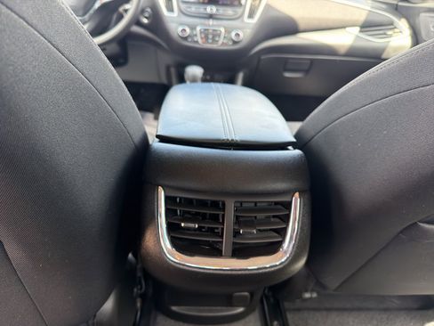 Certified 2025 Chevrolet Malibu LT image 33