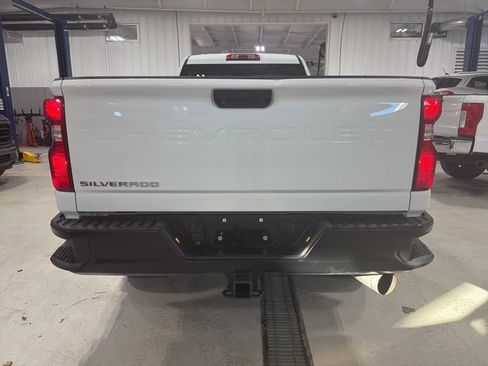 Used 2024 Chevrolet Silverado 2500 W/T image 10