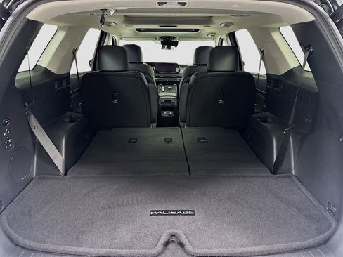 Used 2023 Hyundai Palisade Limited image 26