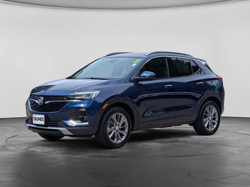 Used 2023 Buick Encore GX Essence w/ Experience Buick Package FWD image 4