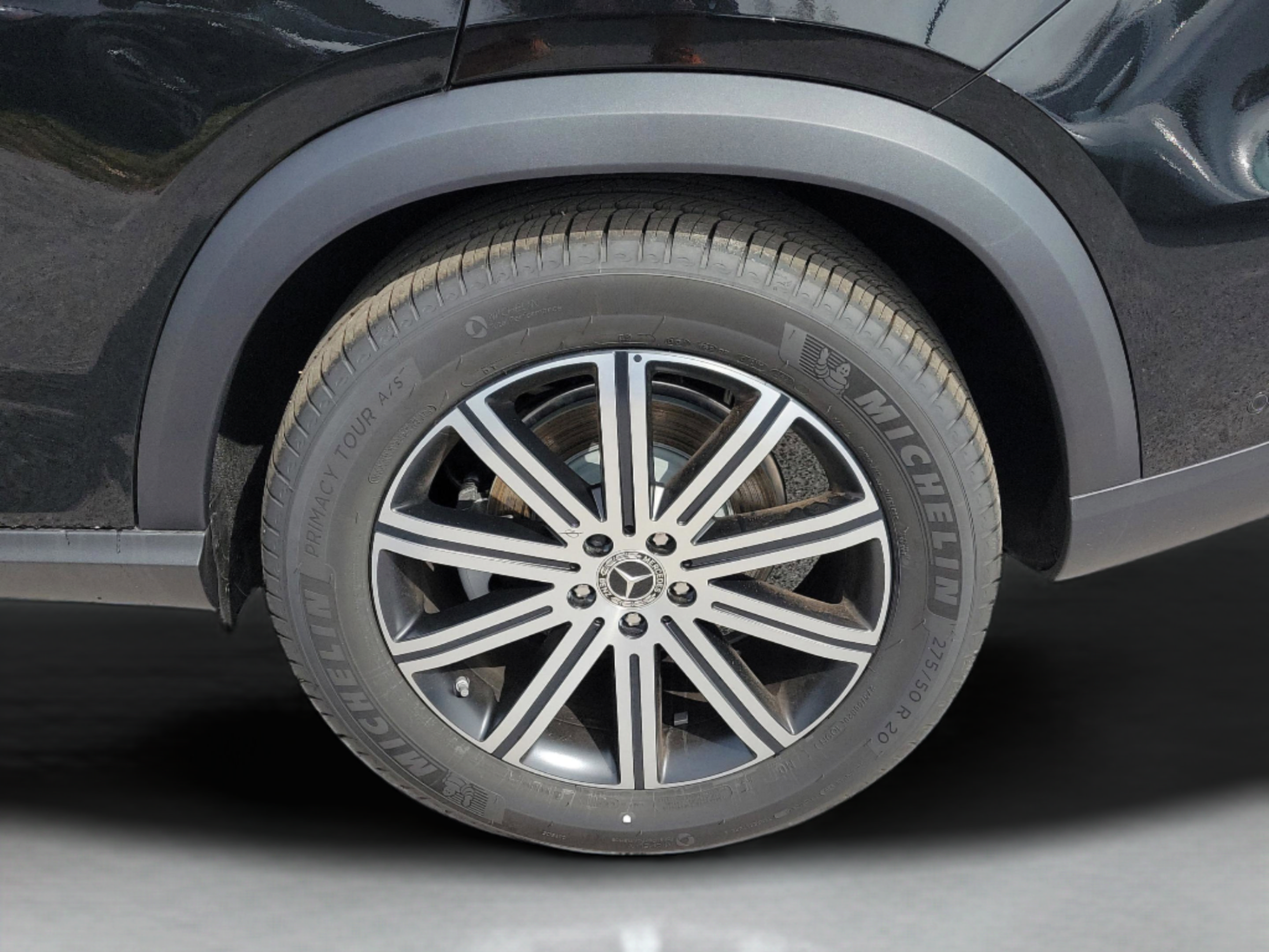 Certified 2026 Mercedes-Benz GLE 350 4MATIC image 32