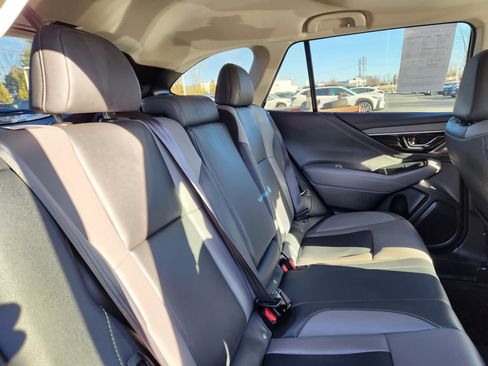 Used 2022 Subaru Outback Onyx Edition XT w/ Popular Package #2 image 15