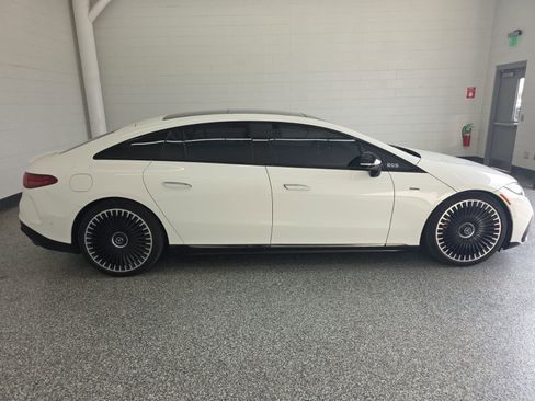 Used 2022 Mercedes-Benz EQS AMG 4MATIC w/ Exclusive Trim Package image 6