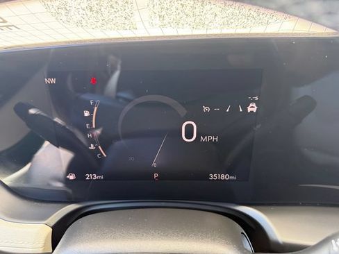 Certified 2024 Buick Encore GX Avenir AWD/4WD image 17